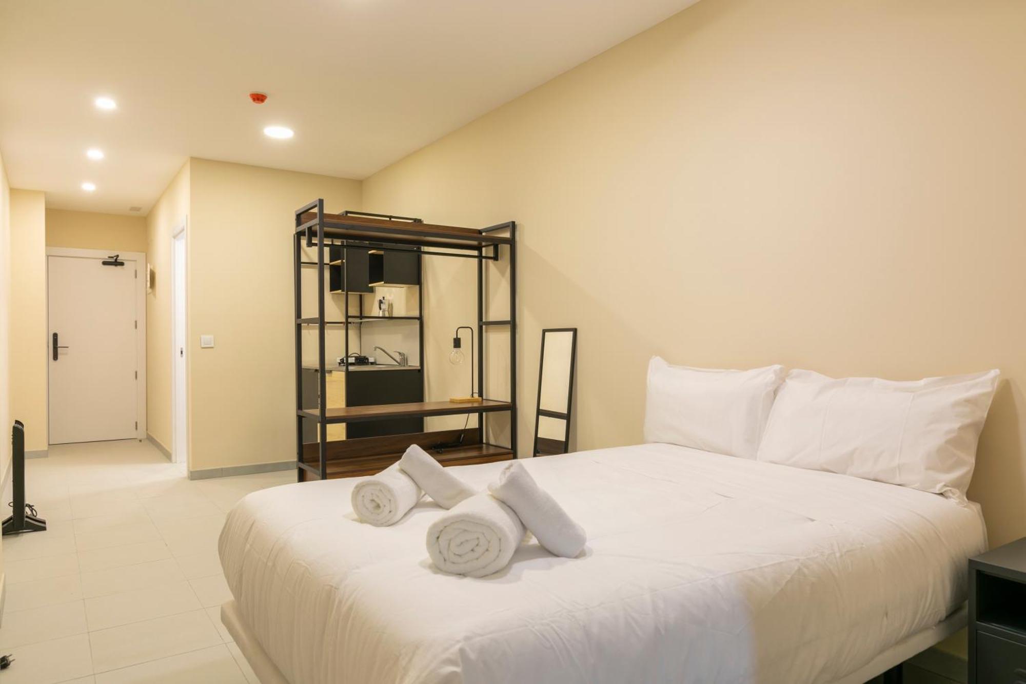 Homeabout Smart Rooms Tetuan - Sin Recepcion — Fotos 2